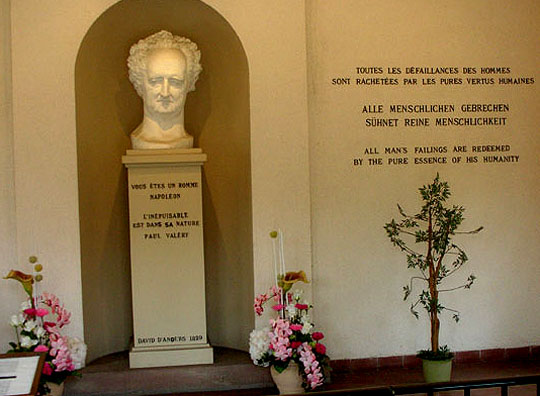 Das Innere des Memorials
