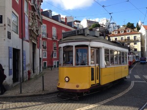 lisbon_old_town_portugal_tram-1279792